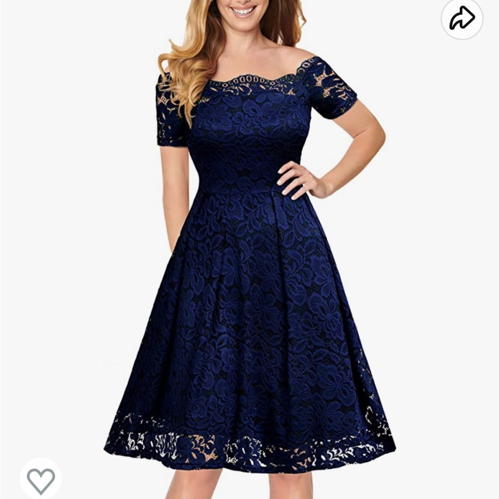 NWT Women's Vintage Floral Lace dress LARGE